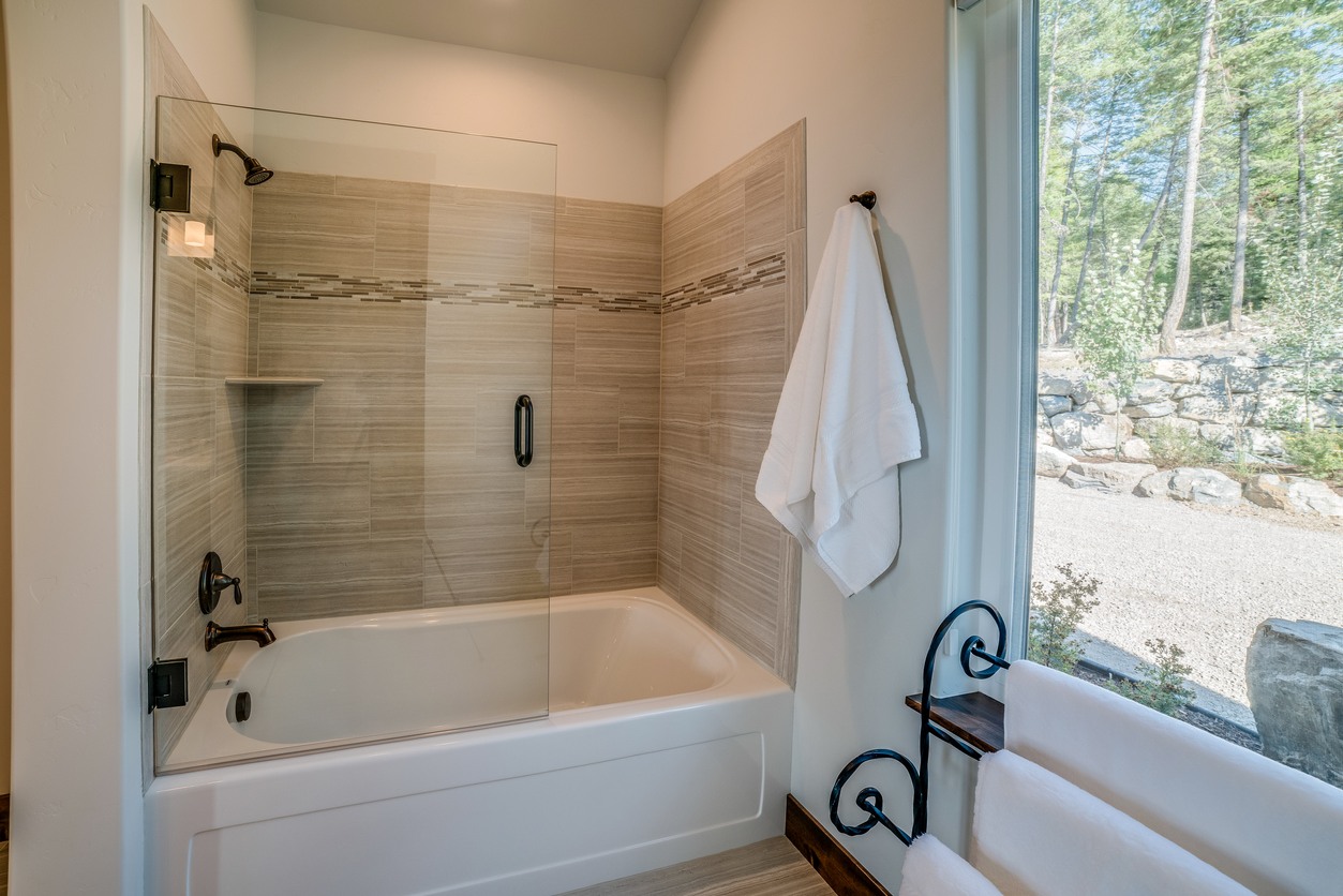 Shower & Tub Installation in Concord